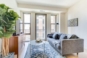 Clarendon 1br w elevator walk to metro dining WDC-800